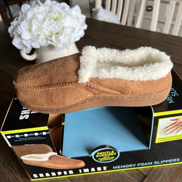 Memory foam slippers - Picture 3 of 16